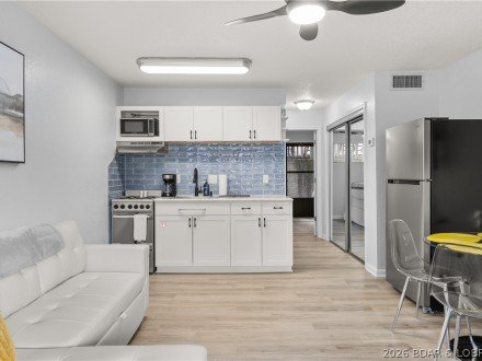 159 Southwood Shores, Lake Ozark, MO 65049