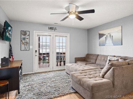 160 Tara, Lake Ozark, MO 65049