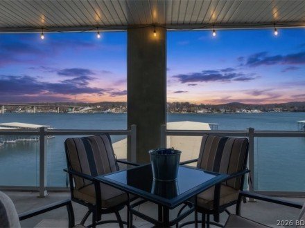 230 Plaza Gardens, Camdenton, MO 65020