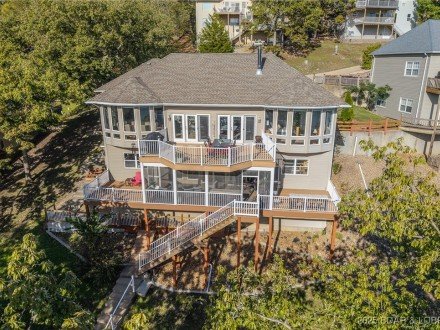 505 Minnowbrook, Camdenton, MO 65020