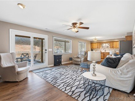 251 Glenroth, Camdenton, MO 65020