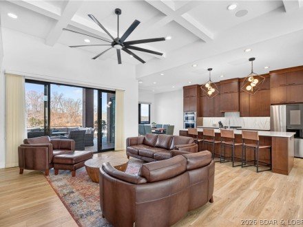 425 Waterside, Camdenton, MO 65020