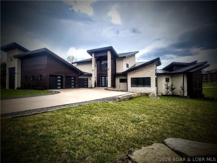 117 Lost Spike, Camdenton, MO 65020