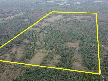 476 380th, Dunnegan, MO 65640