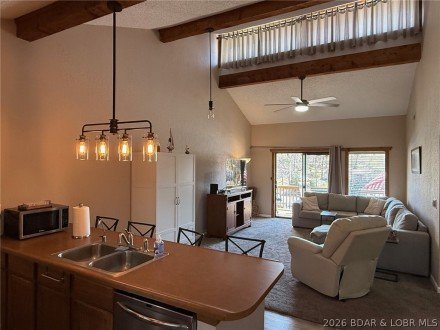 52 Wrenwood, Lake Ozark, MO 65049