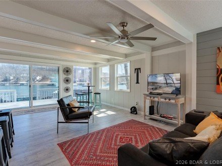33279 Greenwood, Gravois Mills, MO 65037