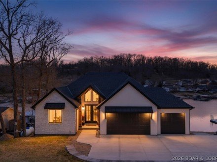 429 Sparkling Water, Sunrise Beach, MO 65079