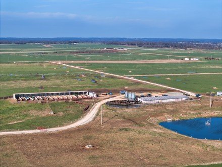 24990 Kentucky, Stark City, MO 64866