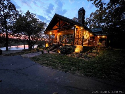 16450 Hwy YY, Versailles, MO 65084