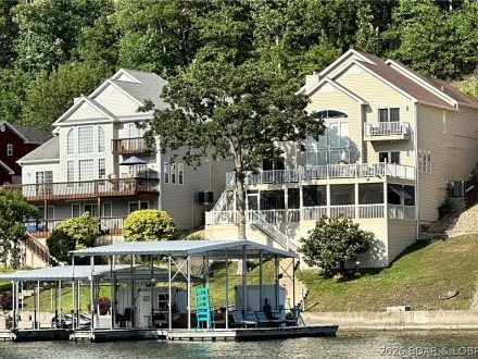 275 Cimmaron Bay, Sunrise Beach, MO 65079