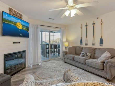 315 Highland Shores, Lake Ozark, MO 65049