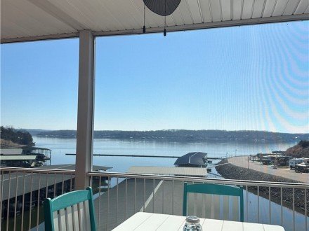 18130 Millstone Cove, Gravois Mills, MO 65037