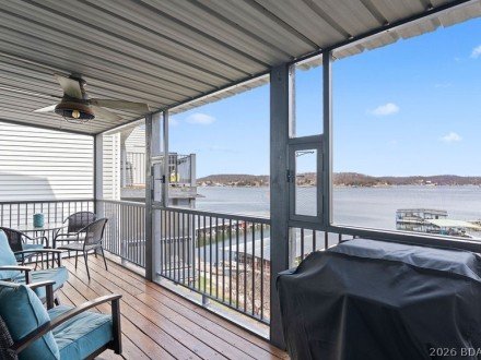 167 Woodcrest, Lake Ozark, MO 65049
