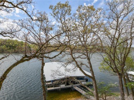 98 Jonathan, Lake Ozark, MO 65049