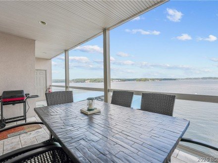 1210 Lands End, Osage Beach, MO 65065
