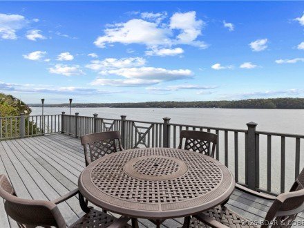 75 Elbow Cay, Osage Beach, MO 65065