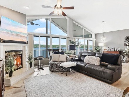 147 Evergreen, Sunrise Beach, MO 65079