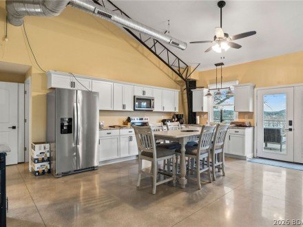 375 Admirals, Climax Springs, MO 65324