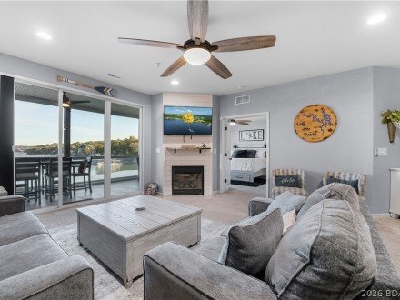 1210 Lands End, Osage Beach, MO 65065