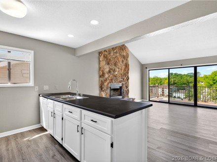 123 Barba Le, Lake Ozark, MO 65049