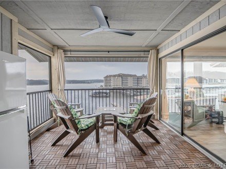 60 Branch, Lake Ozark, MO 65049
