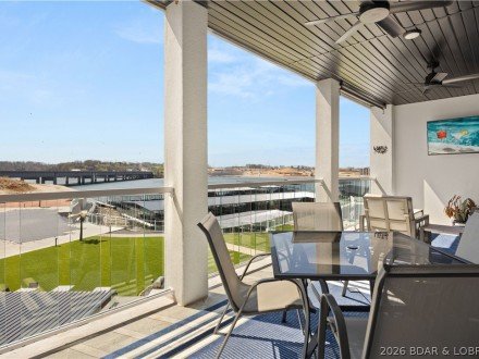 1055 Topsider, Osage Beach, MO 65065