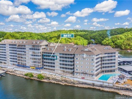68 Lighthouse, Lake Ozark, MO 65049