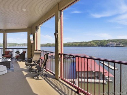 3168 Twin Rivers Point, Camdenton, MO 65020