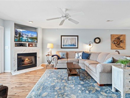 194 Park Place, Kaiser, MO 65047