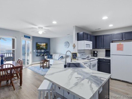 575 Park Place, Kaiser, MO 65047