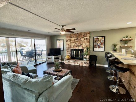 431 Barba Le, Lake Ozark, MO 65049