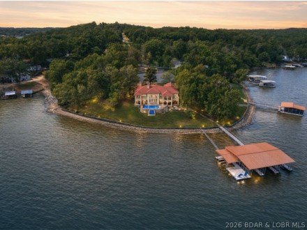 32 Quiet Waters, Sunrise Beach, MO 65079