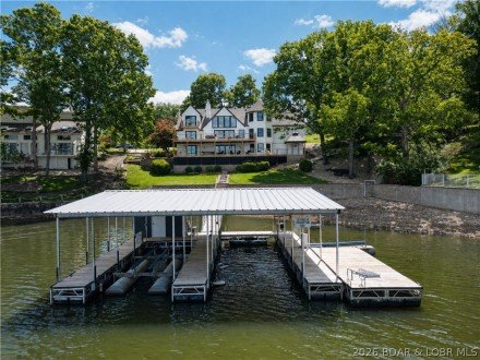 1729 Chimney, Sunrise Beach, MO 65079