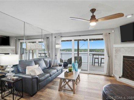 166 Falls Point, Lake Ozark, MO 65049