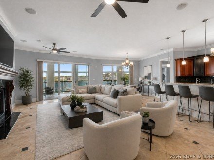 1184 Jeffries, Osage Beach, MO 65065