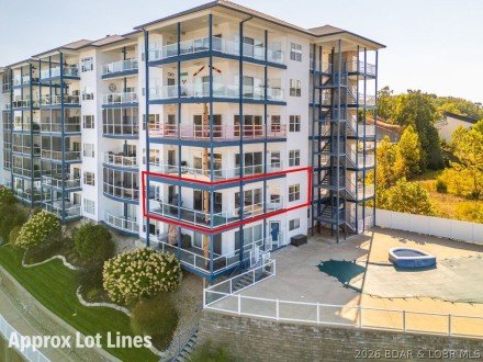 183 Upper Monarch Cove, Lake Ozark, MO 65049