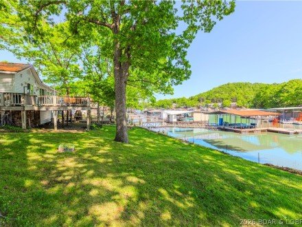 615 Zack Wheat, Sunrise Beach, MO 65079