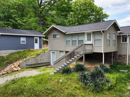140 Carefree Point, Sunrise Beach, MO 65079