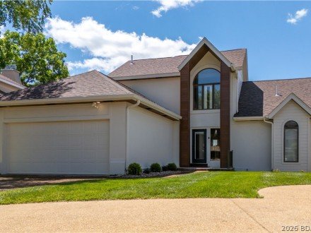 2268 Breezy Acres, Osage Beach, MO 65065