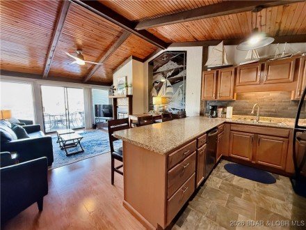 304 Southwood Shores, Lake Ozark, MO 65049