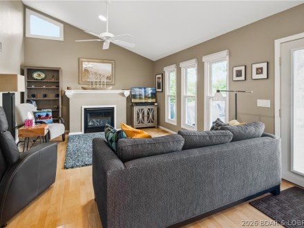 25211 Panarama, Versailles, MO 65084