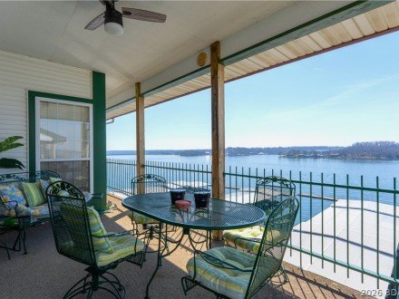 508 Harbour Towne, Lake Ozark, MO 65049