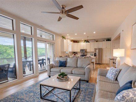 611 Lazy Days, Osage Beach, MO 65065