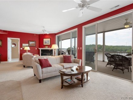 921 Summer Place, Camdenton, MO 65020