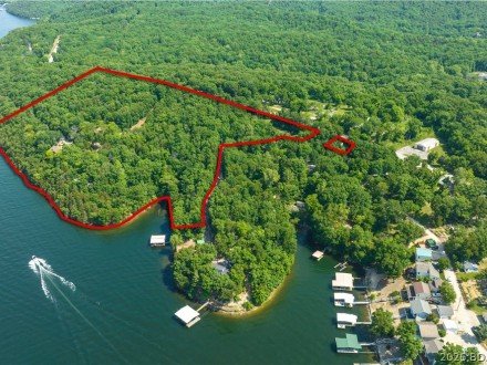 169 Triple K Ranch, Sunrise Beach, MO 65079
