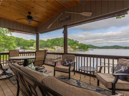 205 Shoelace, Camdenton, MO 65020