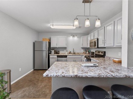 5079 Aqua, Osage Beach, MO 65065