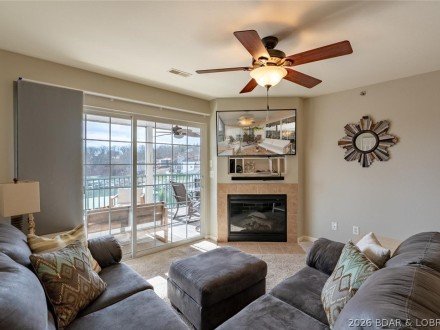 305 Highland Shores, Lake Ozark, MO 65049