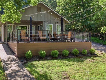 400 Eagle Creek, Gravois Mills, MO 65037