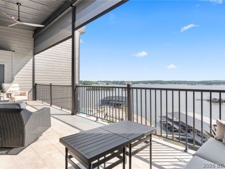182 Havens Place, Lake Ozark, MO 65049